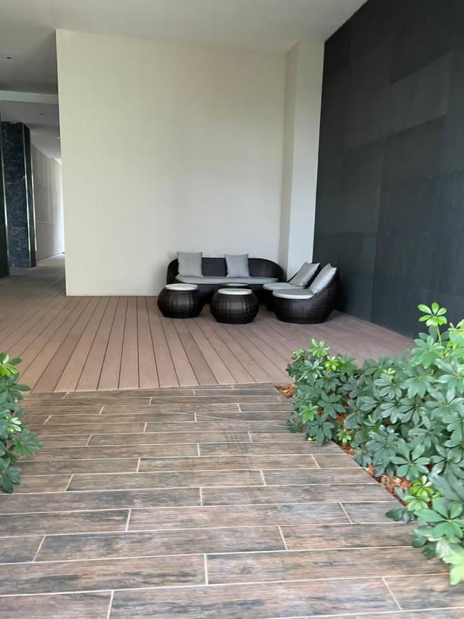 Luxury Suites At Eaton Klcc Kuala Lumpur Exterior foto