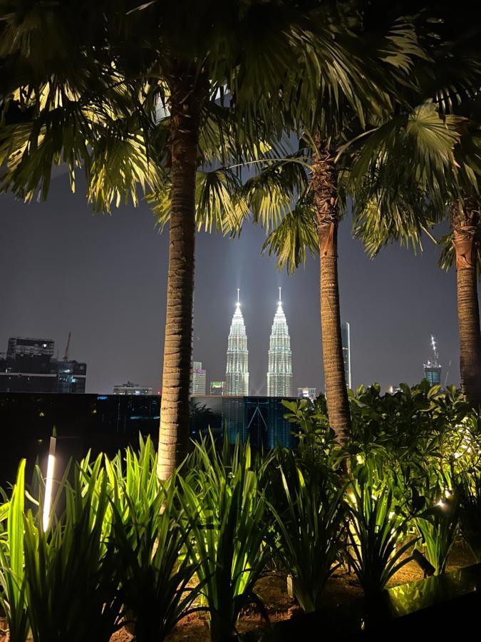Luxury Suites At Eaton Klcc Kuala Lumpur Exterior foto