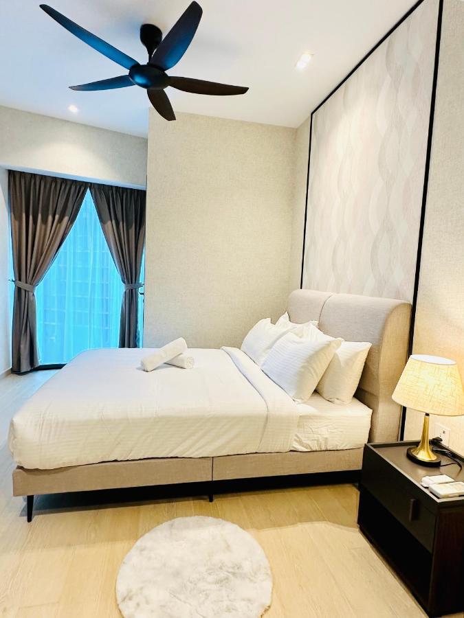 Luxury Suites At Eaton Klcc Kuala Lumpur Exterior foto
