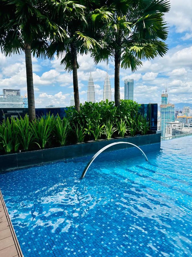 Luxury Suites At Eaton Klcc Kuala Lumpur Exterior foto