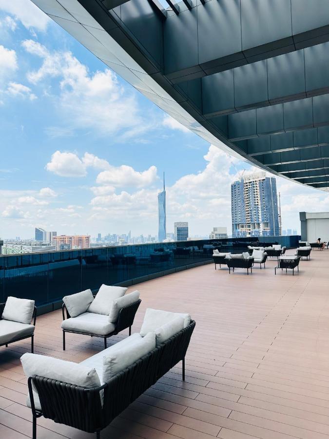 Luxury Suites At Eaton Klcc Kuala Lumpur Exterior foto